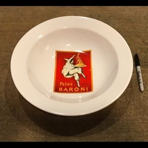 Pottery Barn Pasta serving bowl